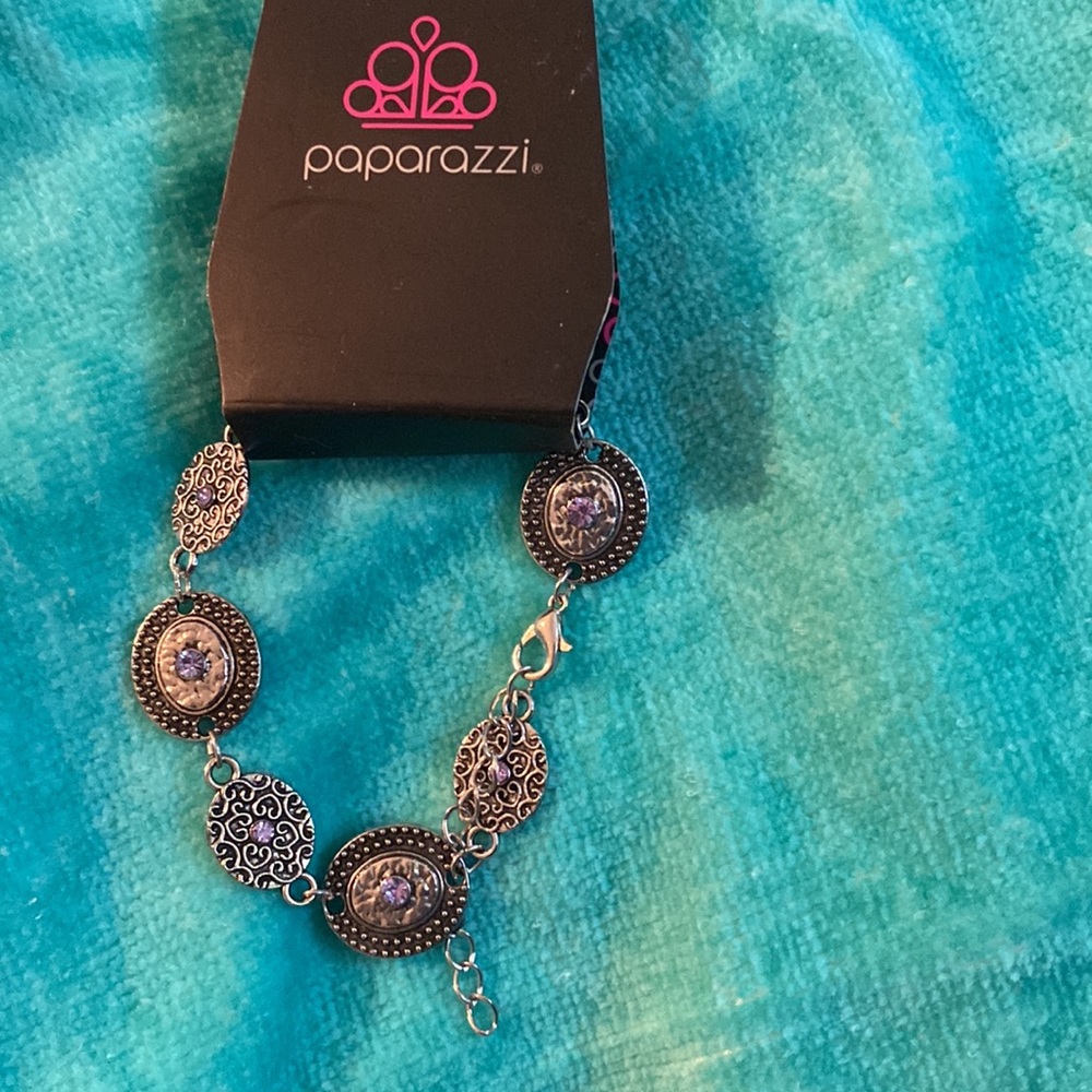 5 bracelets - Picture 3 of 5